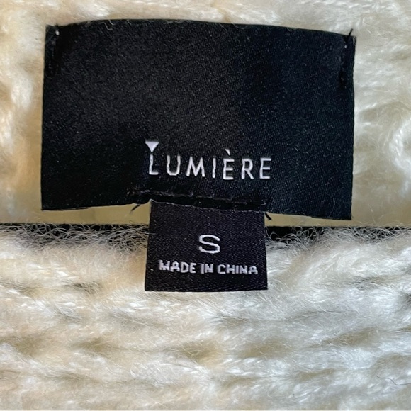 Lumiere Open Knit Boxy Sweater Size Small Oversized NWT - Picture 10 of 10